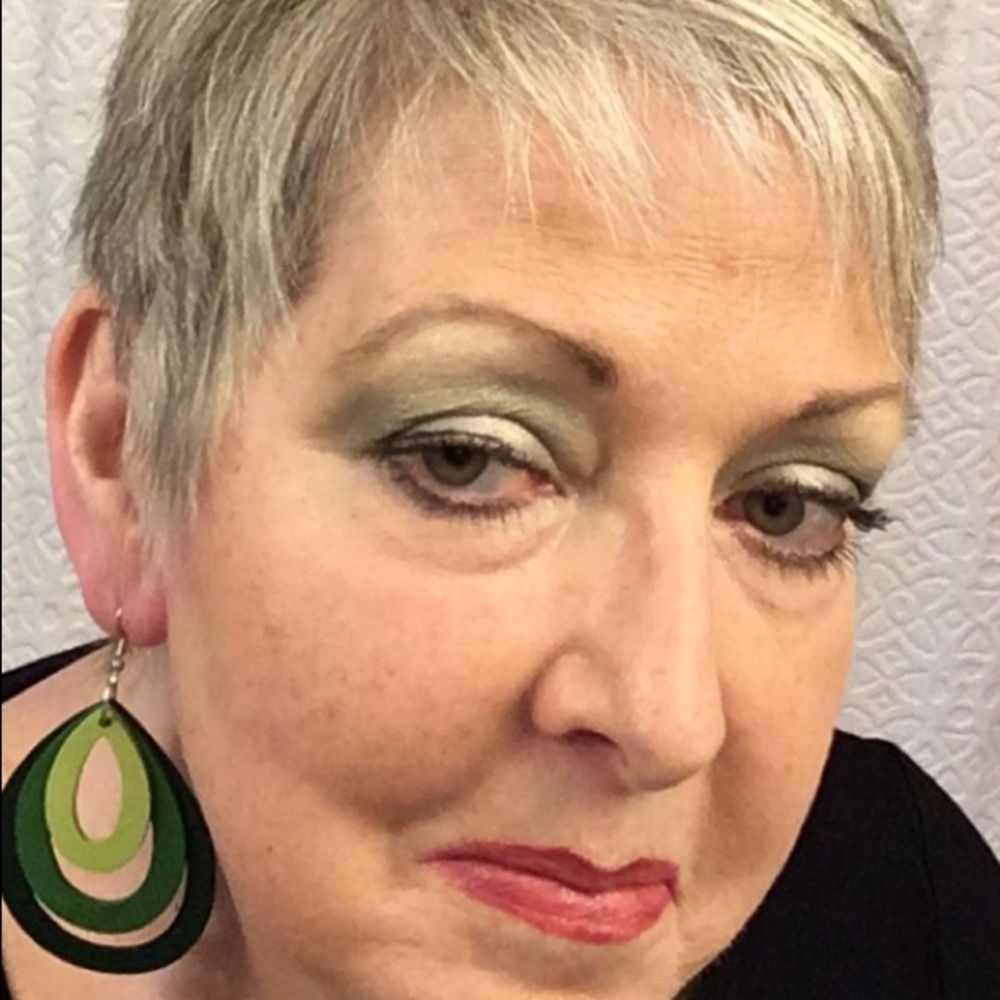 Meet your Posher, Alta